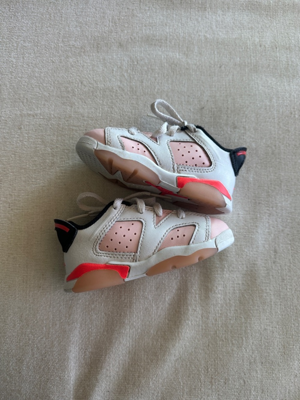 Jordan Toddler/ Kids  White and Light Pink Sneakers with Coral Accents Size 6